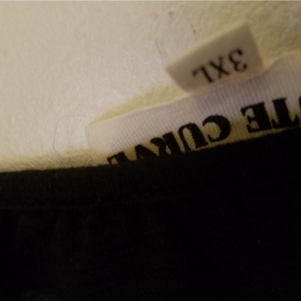 Plus size sexy top. - Picture 4 of 11